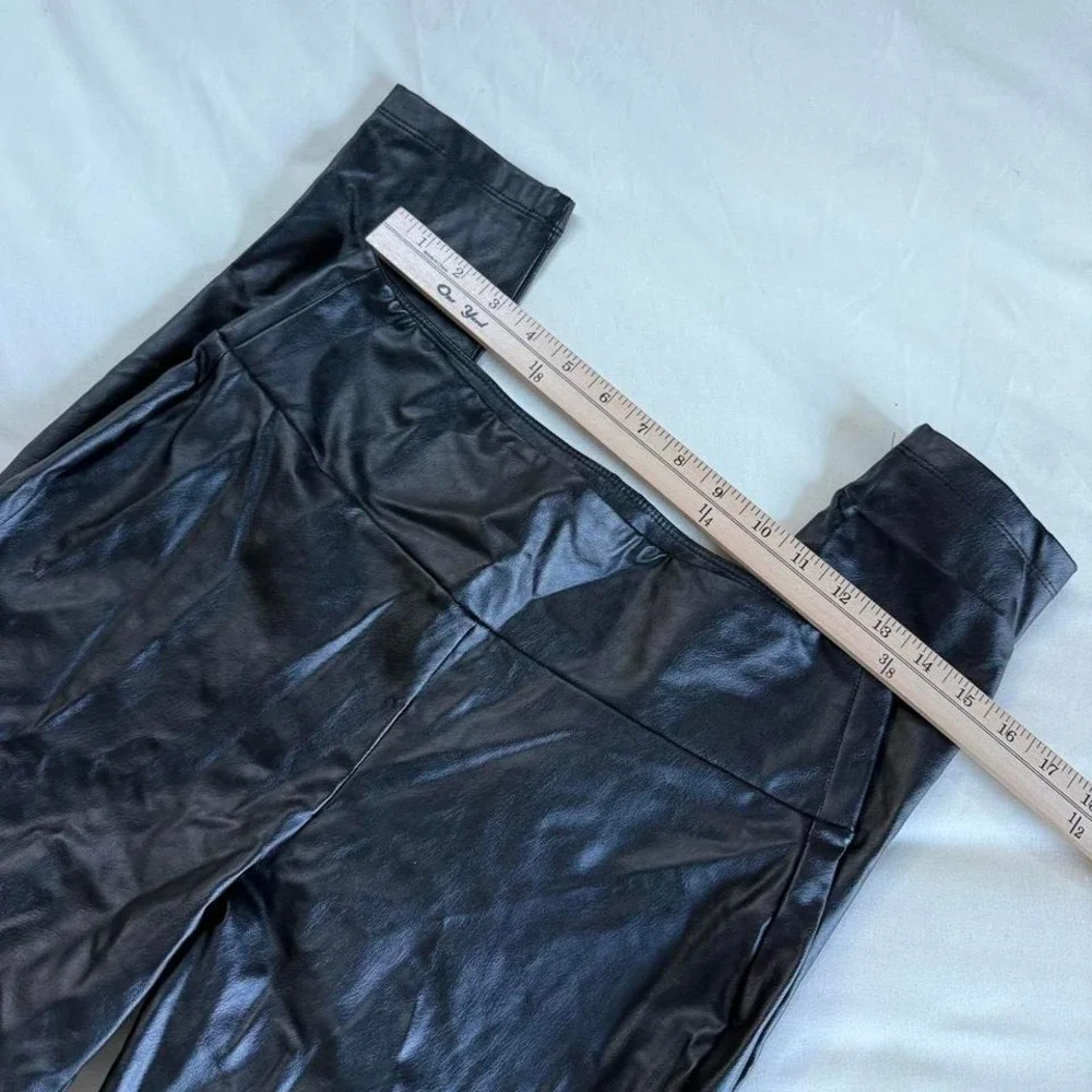 Y2K black‎ faux leather leggings Kendall and Kylie size medium